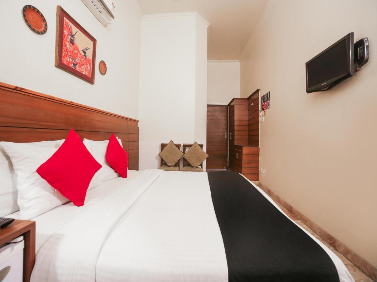 Capital O 10953 Dayal - A Boutique Hotel 2*
